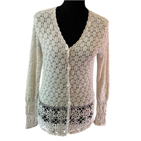 Celina Yang Designs Knitwear Originals Vintage White Lacey Buttoning Cardigan - Picture 1 of 7
